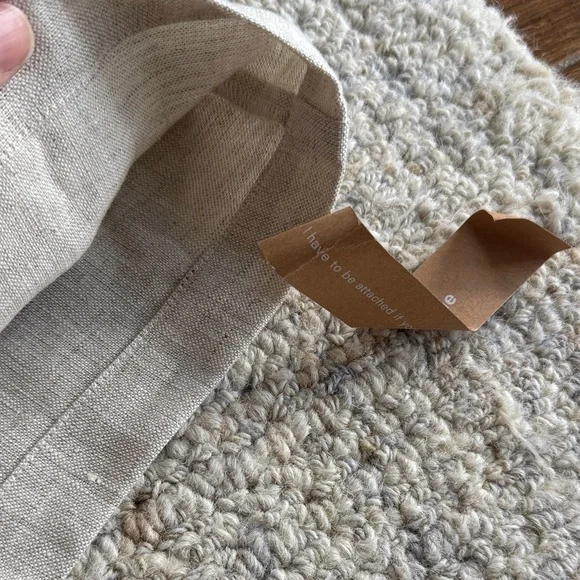 NWT Reformation Mason Linen Shorts - Picture 4 of 7